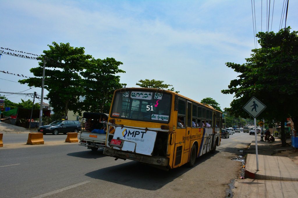 bus 51
